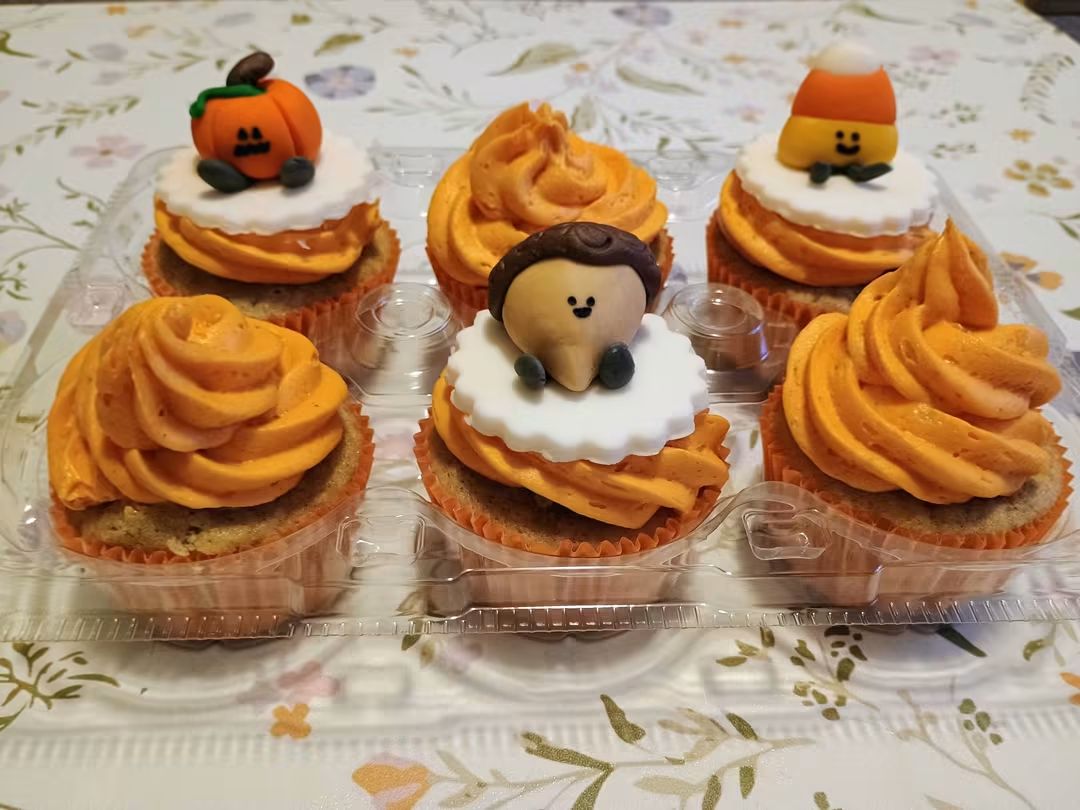 Pick Up Only - Fall Spices Cupcakes