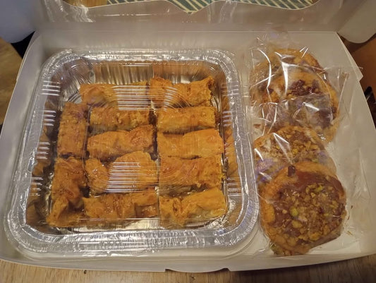 Baklava lovers box